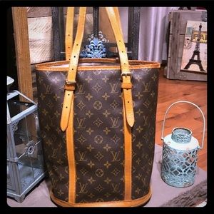 Louis Vuitton vintage bucket bag